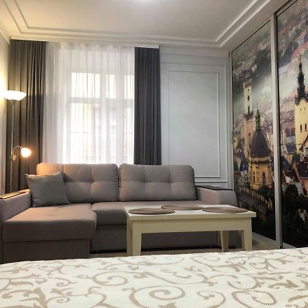 Lux Apartment Ruska 리비프 외부 사진